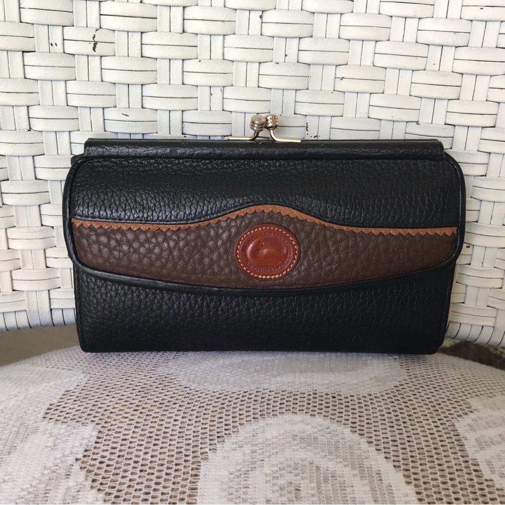 Vintage Dooney & Bourke Teton Wallet
